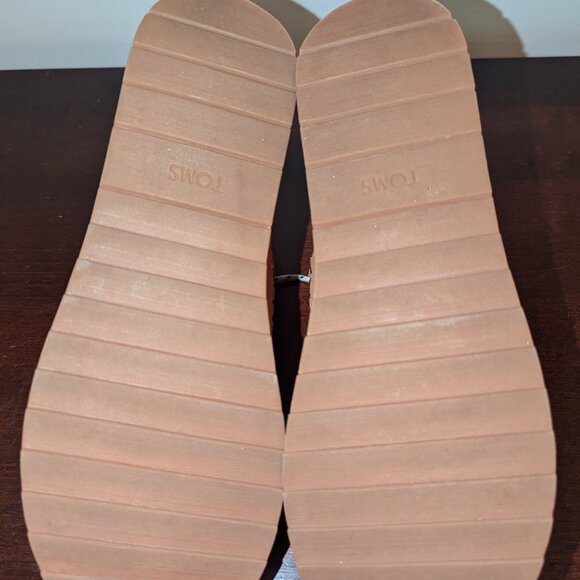 Toms Rio Dark Amber Brown Suede Water Resistant Women’s Boots Size 10 - Picture 3 of 4